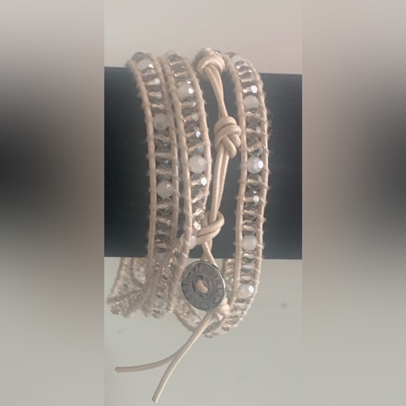 Victoria Emerson Crystal on White Ivory Leather Bracelet - Picture 1 of 5